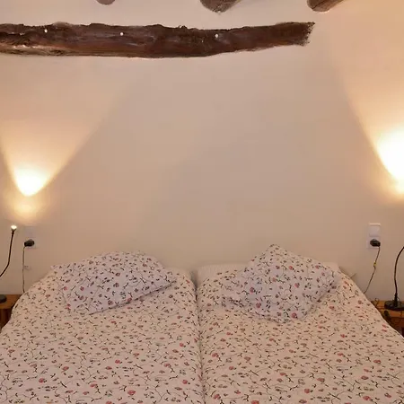Apartamento Vivienda Sampietro Radiquero Extérieur photo
